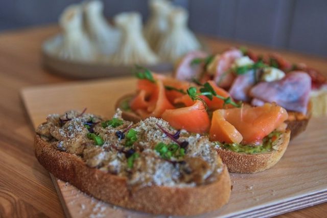 Рыбку солю сама и в бумаге — в 5 раз вкуснее, чем из магазина: даже посуду мыть не надо - PrimaMedia: Лента новостей, 23.08.2026