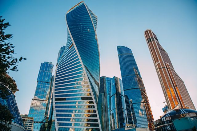 Приехал в Дубай за впечатлениями, а уехал с пустым карманом: ошибки новичка - AmurMedia: Лента новостей, 27.08.2026