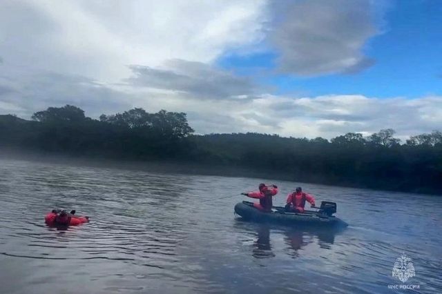 Высокая вода — не помеха: спасатели в Хабаровском крае отработали задачи на бурной реке - AmurMedia: Лента новостей, 02.09.2026