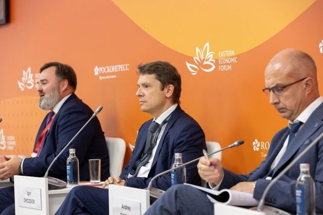 Зачем государству блогеры и как с ними работать, рассказали на ВЭФ - UssurMedia: Лента новостей, 02.09.2026