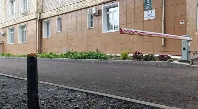 Дорогу во дворе на Баляева, 3 обновили во Владивостоке - PrimaMedia: Лента новостей, 06.09.2026