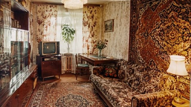 Без ковра квартира казалась пустой: 5 предметов, которые создавали уют в советском доме Без ковра квартира казалась пустой: 5 предметов, которые создавали уют в советском доме - NakhodkaMedia: Лента новостей, 07.09.2026