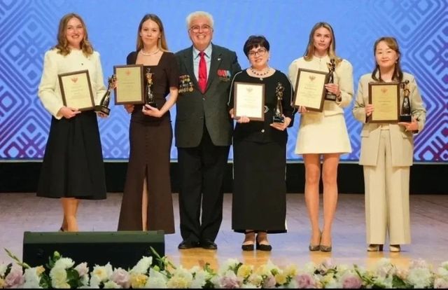 Хабаровский педагог Таисия Александрова получила награду на конкурсе "Учитель года России" - AmurMedia: Лента новостей, 17.09.2026