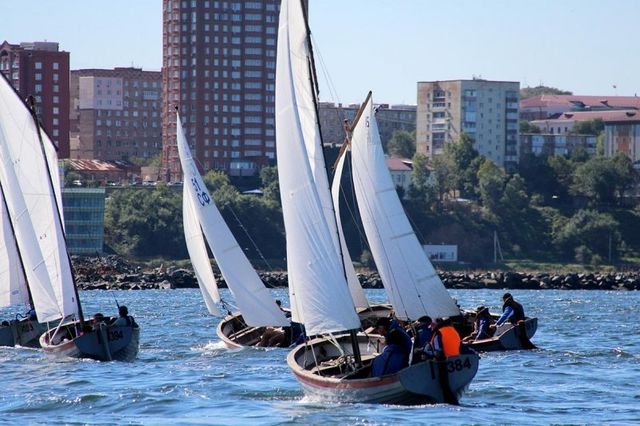 Сборная ТОФ завоевала серебро на чемпионате ВМФ по парусным гонкам. - PrimaMedia: Лента новостей, 19.09.2026
