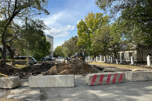 Дорогу рядом с Домом художника в Уссурийске перекрыли до вечера понедельника - UssurMedia: Лента новостей, 27.09.2026