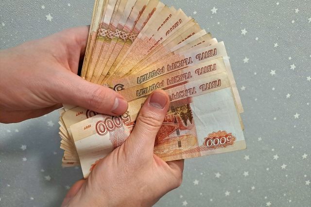 В ОП РФ назвали предел зарплаты, который не увеличит пенсию - PrimaMedia: Лента новостей, 12.10.2026