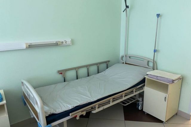Угрозы жизни нет: врачи оценили состояние подростка, попавшего под поезд на станции Угольная - PrimaMedia: Лента новостей, 15.10.2026