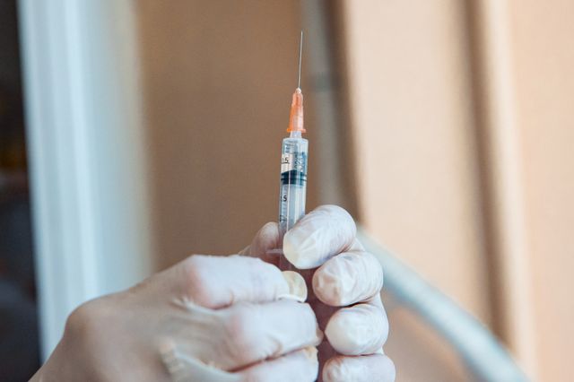 Вакцинацию от гриппа прошли больше 20% приморцев - PrimaMedia: Лента новостей, 17.10.2026