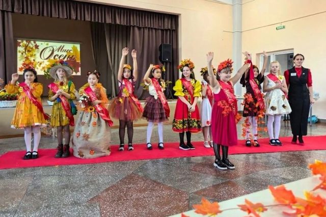 Королевы школьной осени: юные жительницы Уссурийска покорили сцену талантами - UssurMedia: Лента новостей, 23.10.2026