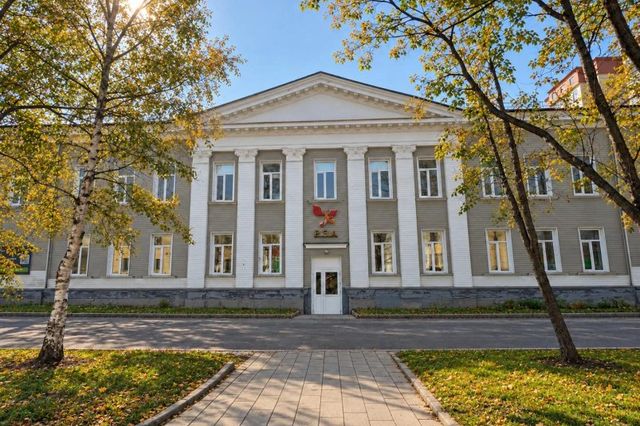 Здание в историческом центре Южно-Сахалинска вместе с землей готовы продать за 65 млн рублей - PrimaMedia: Лента новостей, 30.10.2026