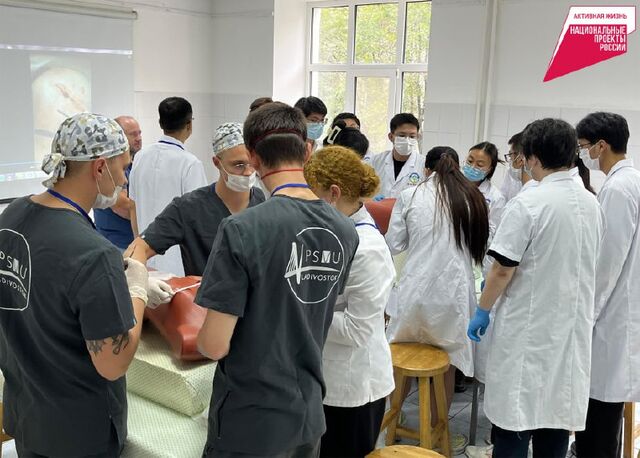 Хирургическая школа ДВГМУ помогает готовить будущих специалистов для региона - Komsagram • Комсомольск-на-Амуре, 31.08.2025