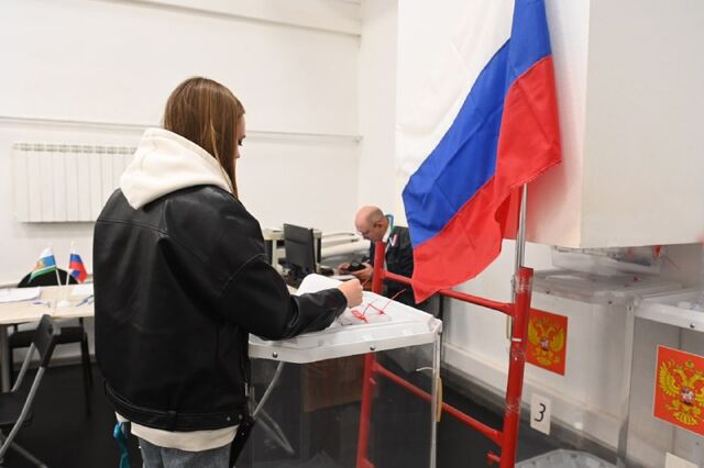 Стали известны итоги первого дня голосования на выборах губернатора Свердловской области - E1.RU | Новости Екатеринбурга, 12.09.2025