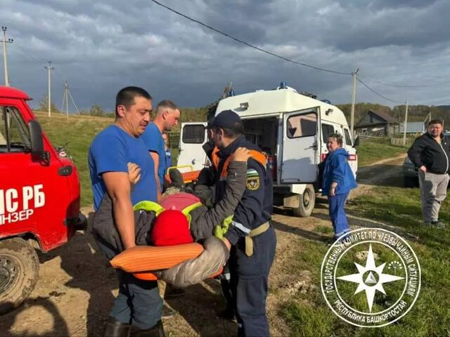 В Башкирии мужчина перевернулся на квадроцикле - GOROBZOR|Новости Уфы и Башкирии, 19.09.2025