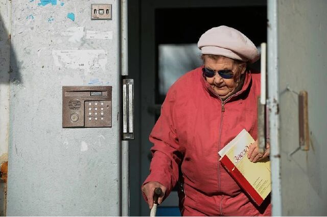 "Замена домофона" обернулась для барнаульской пенсионерки потерей 1,5 млн рублей - Инцидент Барнаул, 05.10.2025