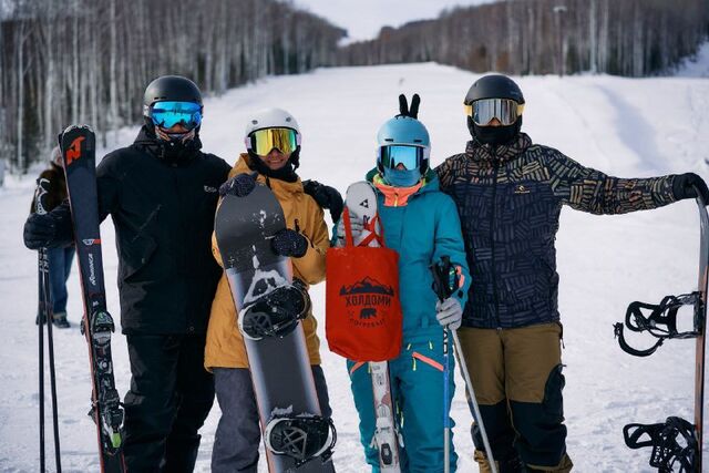 Самый ранний горнолыжный сезон в истории открылся на Холдоми - Komsagram • Комсомольск-на-Амуре, 10.11.2025