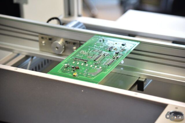 Строителя фабрики микрочипов нашли с третьего раза Строителя фабрики микрочипов нашли с третьего раза - 66.RU | Новости из Екатеринбурга, 16.04.2026