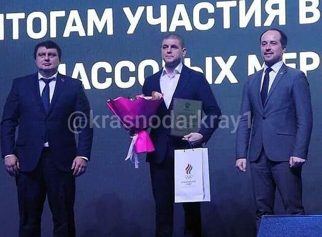 Следственные органы увеличили количество обвинений в адрес начальника управления физической культуры и спорта Белореченского района Альберта Вагановича Папазьяна. Теперь он обвиняется в семи случаях мошенничества с использованием своего служебного положения. Следственные органы увеличили количество обвинений в адрес начальника управления физической культуры и спорта Белореченского района Альберта Вагановича Папазьяна. Теперь он обвиняется в семи случаях мошенничества с использованием своего служебного положения. - Краснодар и край, 20.06.2026