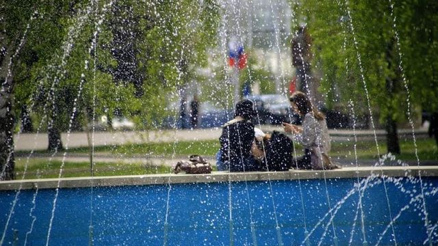 Власти Барнаула ищут подрядчика для ремонта двух фонтанов стоимостью 2,6 млн рублей Власти Барнаула ищут подрядчика для ремонта двух фонтанов стоимостью 2,6 млн рублей - Amic.ru, 19.07.2026