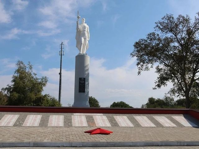 В станице Кавказской зажгли Вечный огонь на обновленном мемориале В станице Кавказской зажгли Вечный огонь на обновленном мемориале - Центральный округ Краснодара, 10.10.2026