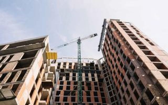 Прокуратура требует вернуть с подрядчика 89 млн рублей аванса по стройке домов в Новохоперске Прокуратура требует вернуть с подрядчика 89 млн рублей аванса по стройке домов в Новохоперске - Агентство Бизнес Информации, 20.08.2026