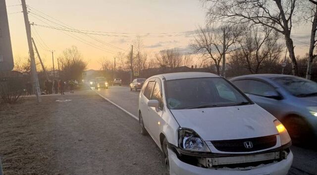 Женщина-пешеход оказалась под колесами автомобиля в Артеме - Пресс-поток - Приморье24 Информационное агентство, последние новости Владивостока и Приморского края, 28.12.2024