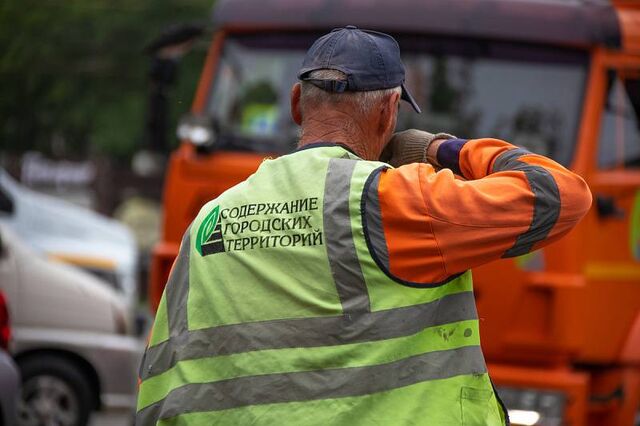 Вечером во Владивостоке продолжится ремонт дороги от «Постышева» до «Зари» - Пресс-поток - Приморье24 Информационное агентство, последние новости Владивостока и Приморского края, 17.05.2025