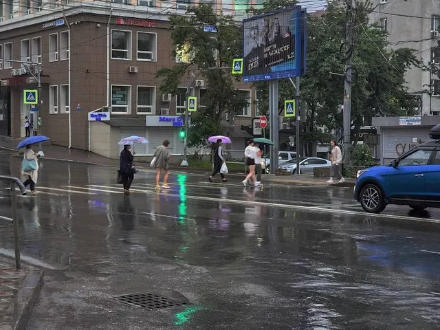 Полиция призывает жителей Приморья быть осторожными в непогоду - Пресс-поток - Приморье24 Информационное агентство, последние новости Владивостока и Приморского края, 03.06.2025