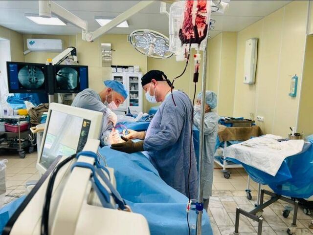 В Приморье медики спасли девушку после серьезной аварии - Пресс-поток - Приморье24 Информационное агентство, последние новости Владивостока и Приморского края, 01.07.2025