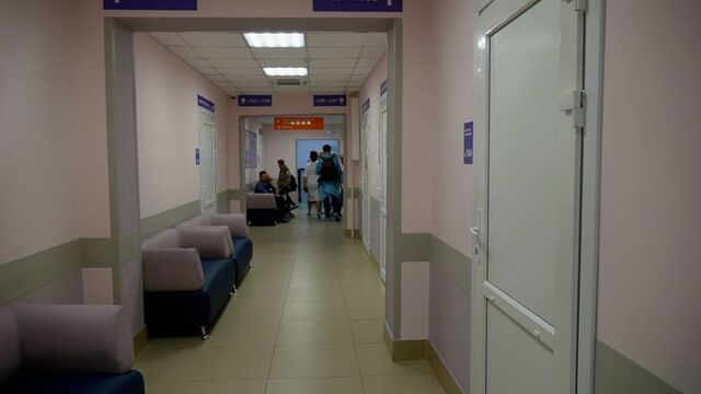 На годовалого ребенка упал шкаф в Приморье - Пресс-поток - Приморье24 Информационное агентство, последние новости Владивостока и Приморского края, 18.09.2025