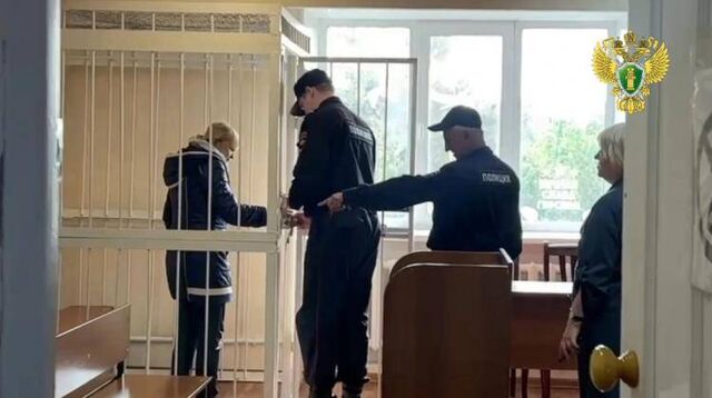 Приморчанка зарезала собственного мужа - Пресс-поток - Приморье24 Информационное агентство, последние новости Владивостока и Приморского края, 12.11.2025