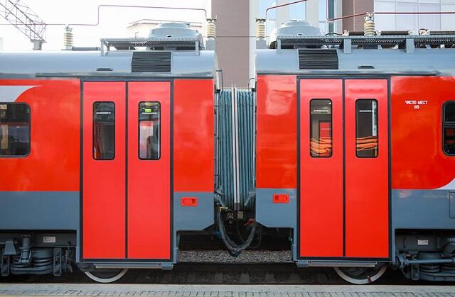 Электрички в Приморье усилят дополнительными вагонами на праздники - Пресс-поток - Приморье24 Информационное агентство, последние новости Владивостока и Приморского края, 07.03.2026