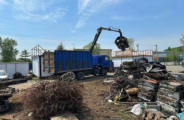 В Приморье после обращения граждан на пункте приёма металлолома изъяли 10 тонн нелегального металла - Пресс-поток - Приморье24 Информационное агентство, последние новости Владивостока и Приморского края, 30.05.2026