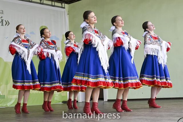 Как в барнаульском парке «Центральный» отметили День молодёжи - Вечерний Барнаул, 29.06.2025