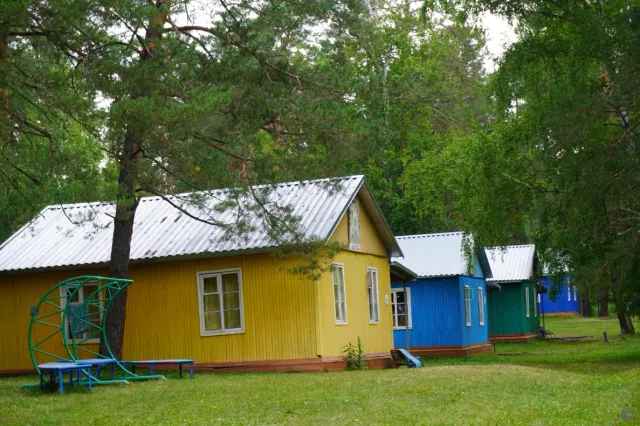 В Барнауле родители проверяют качество отдыха детей в загородных лагерях - Вечерний Барнаул, 09.07.2025