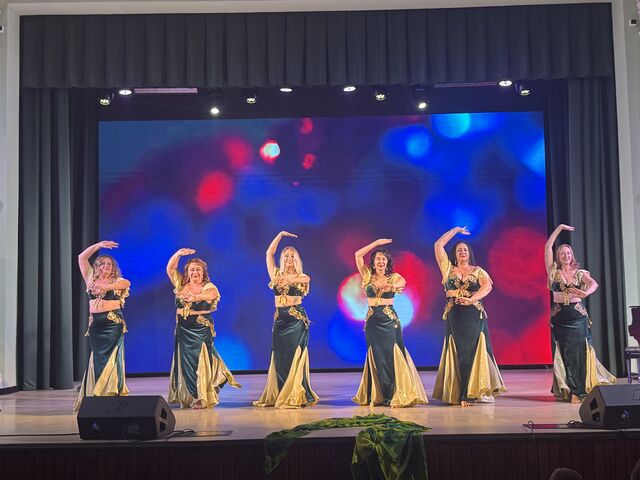 В Барнауле прошёл масштабный танцевальный конкурс В Барнауле прошёл масштабный танцевальный конкурс - Вечерний Барнаул, 26.10.2025