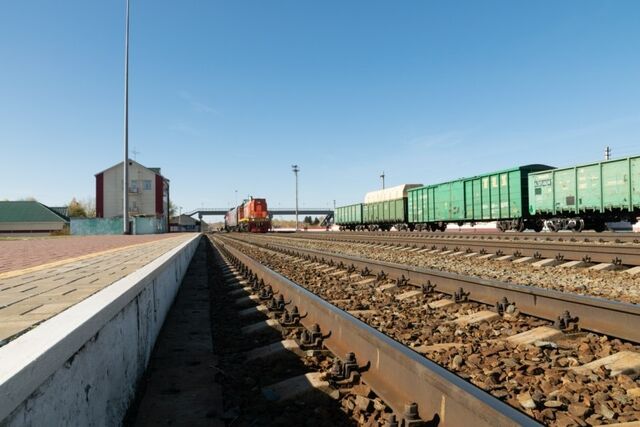 В октябре железнодорожная станция алтайского наукограда достигла рекордного уровня погрузки за месяц - Вечерний Барнаул, 12.11.2025