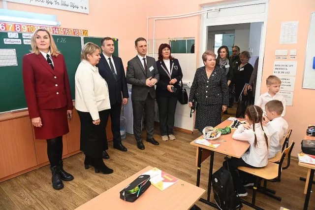 Общественники проверили работу барнаульской школы № 59 - Вечерний Барнаул, 13.11.2025