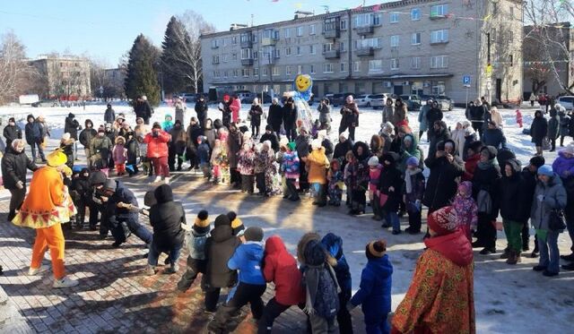 Масленичные гуляния прошли в Барнауле - Вечерний Барнаул, 22.02.2026