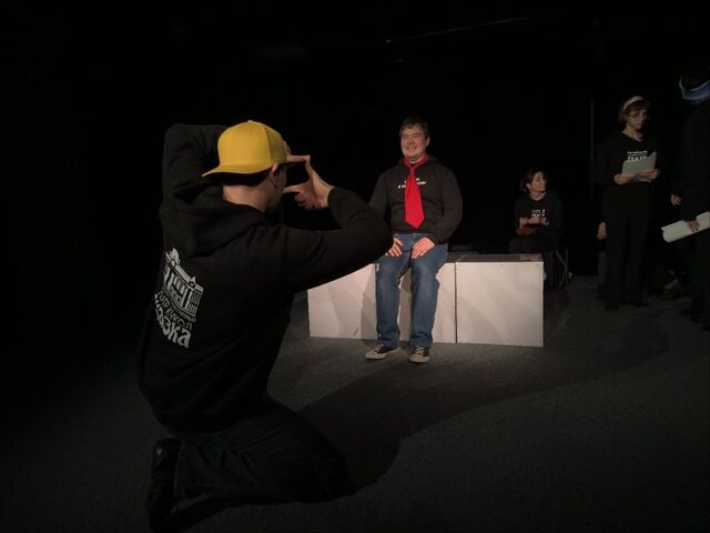 В Алтайском государственном театре кукол «Сказка» пройдут читки пьесы Екатерины Тимофеевой «Полина ищет па» - Вечерний Барнаул, 16.03.2026