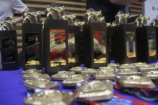 В мандраже и кураже: как в Барнауле прошли первенство и чемпионат СФО по кикбоксингу - Вечерний Барнаул, 23.03.2026