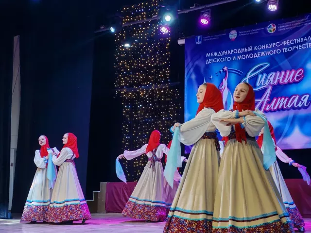 Танцы, куклы, береста: как в Барнауле прошёл Международный конкурс-фестиваль детского и молодёжного творчества - Вечерний Барнаул, 12.04.2026