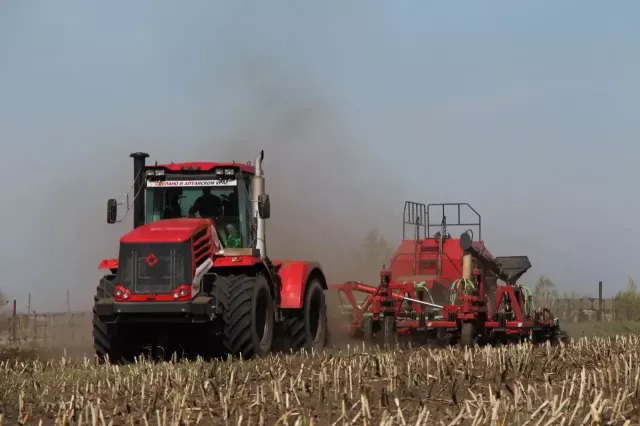 Первые полевые работы начались в нескольких районах Алтайского края - Вечерний Барнаул, 15.04.2026