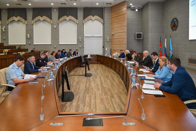 В Барнауле продолжаются профилактические мероприятия по противодействию экстремизму - Вечерний Барнаул, 20.04.2026