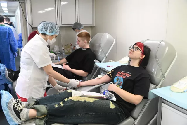 Кто, если не мы: как в Барнауле прошла акция «Стань донором. Спаси жизнь!» - Вечерний Барнаул, 22.04.2026