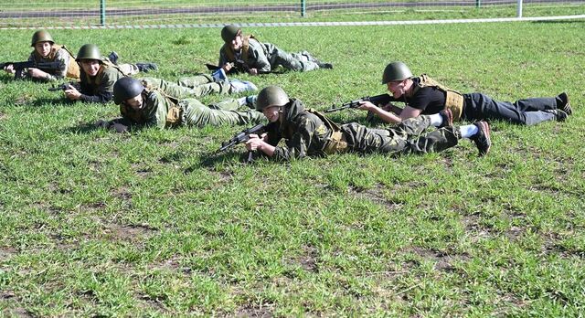 Барнаульские школьники проходят испытания «Зарницы 2.0» - Вечерний Барнаул, 28.04.2026