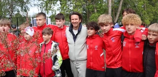 В Барнауле спортивной школе по футболу Алексея Смертина исполнилось 20 лет - Вечерний Барнаул, 24.05.2026