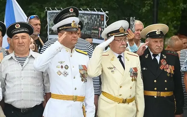 В Барнауле прошли мероприятия, посвящённые Дню Военно-морского флота - Вечерний Барнаул, 26.07.2026