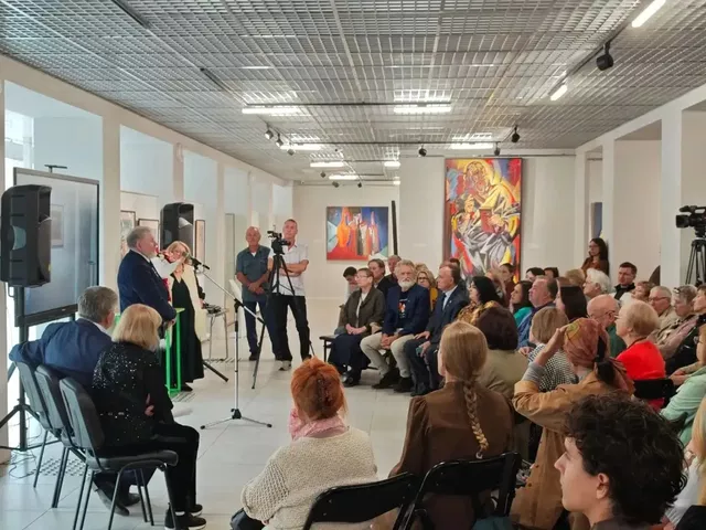 Картина Виктора Калинина «Протопоп Аввакум с житием» пополнила коллекцию художественного музея Алтайского края - Вечерний Барнаул, 19.09.2026