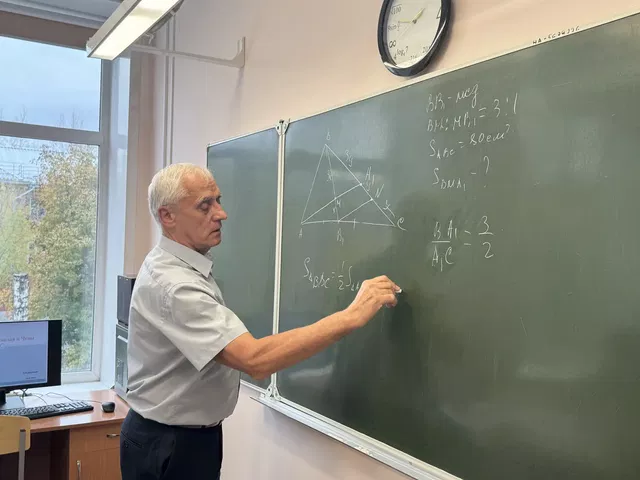 Лирикам о физике: как барнаульские педагоги делают точную науку понятной и увлекательной - Вечерний Барнаул, 23.10.2026