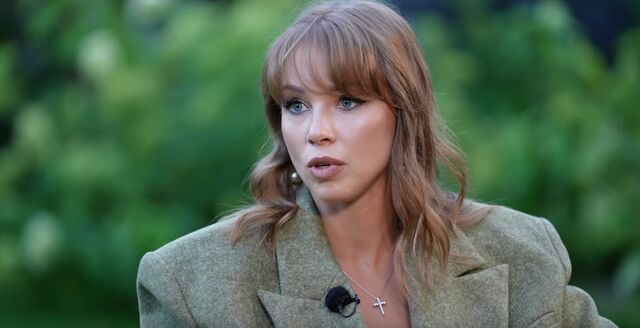«Это надо было мужика так довести»: Диброва впервые публично подколола жену миллиардера Товстика - Sochi24.tv – сочинский городской интернет-портал, 16.09.2025